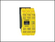 Safety switch with separate actuator 